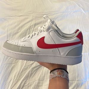 Nike court vision low